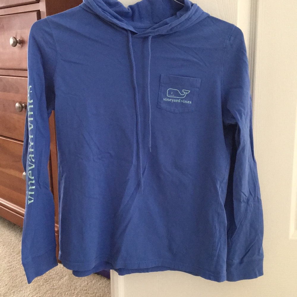 Vineyard vines hoodie
